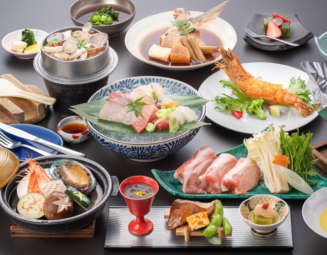【夏休み満喫・連泊限定】清掃無しでお一人様1000円OFF！5大特典付プラン　夕食は「波の膳」