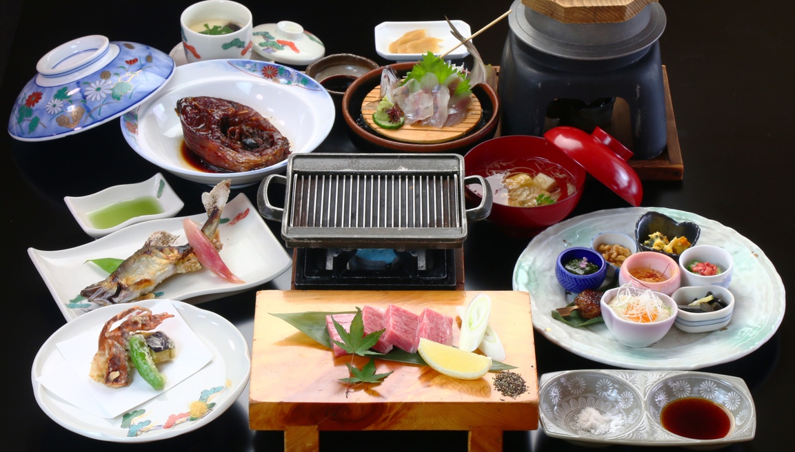 9/25〜10/31【松茸よりもお肉派の方へ☆飛騨牛ステーキプラン】飛騨牛料理 指定店！1泊2食付