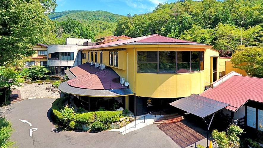 岩寿荘　山×星×川に包まれた温泉宿