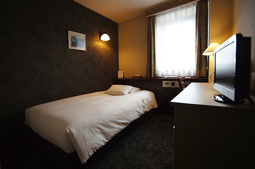 ★シングルプラン  ♪JR久留米駅徒歩１分♪駐車場無料♪（先着順）