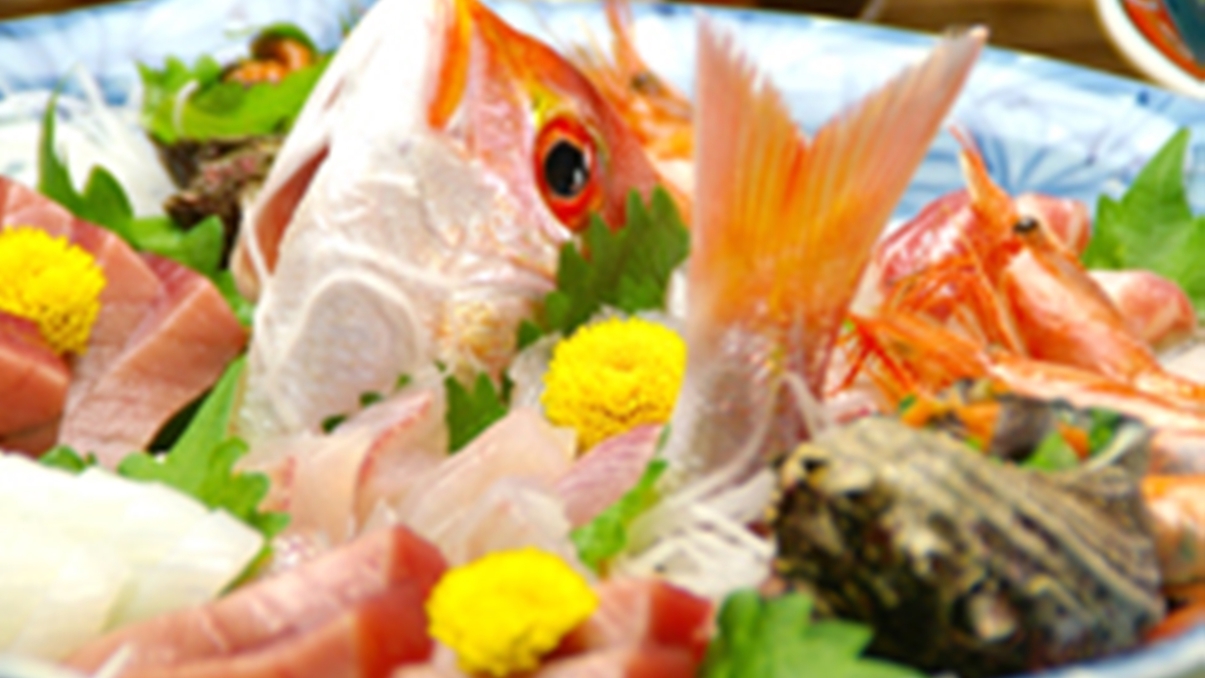 【豪華舟盛！２食付き】離れ古民家/部屋貸し！各部屋Wi-Fiあり。プロジェクターも完備