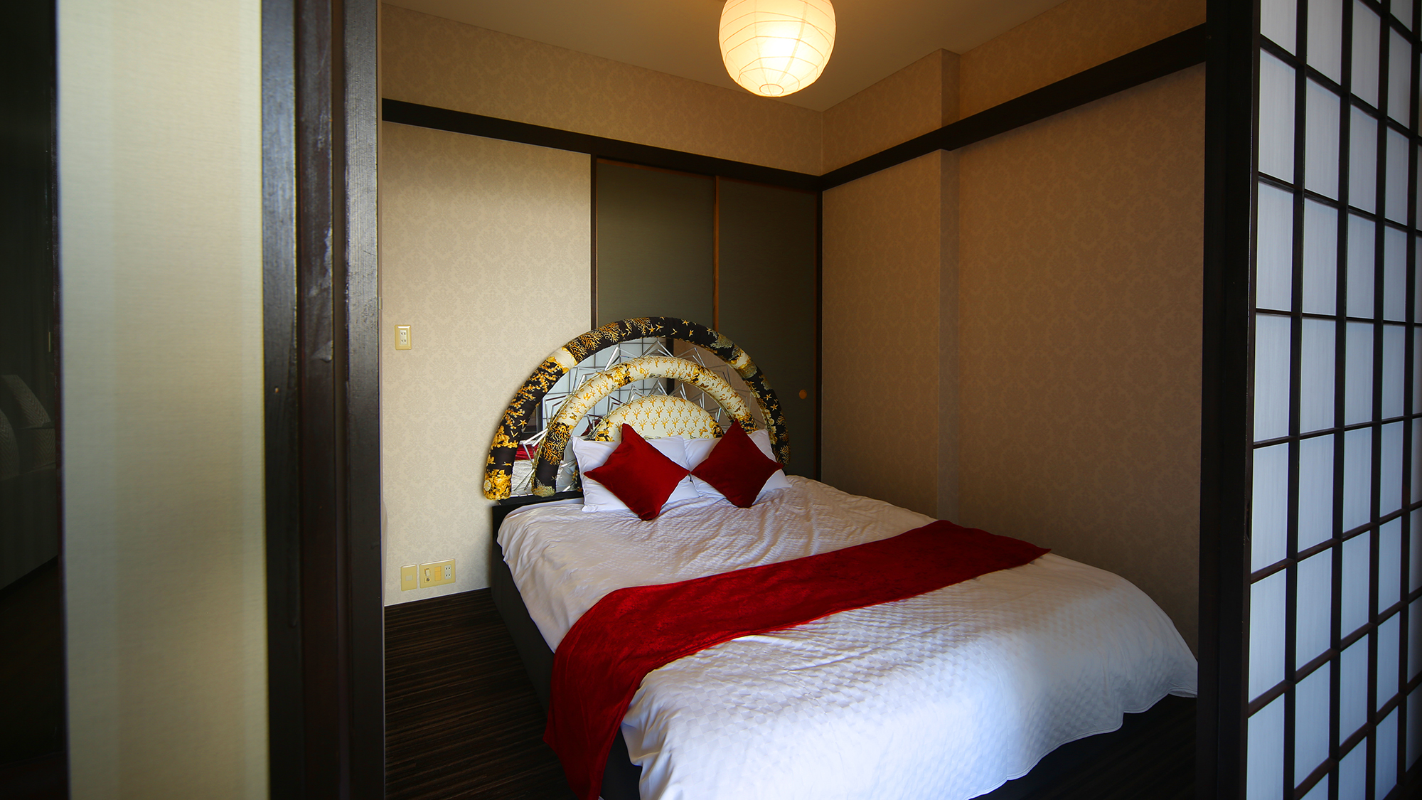 【禁煙】スイートダブル ■56平米/最大2名■