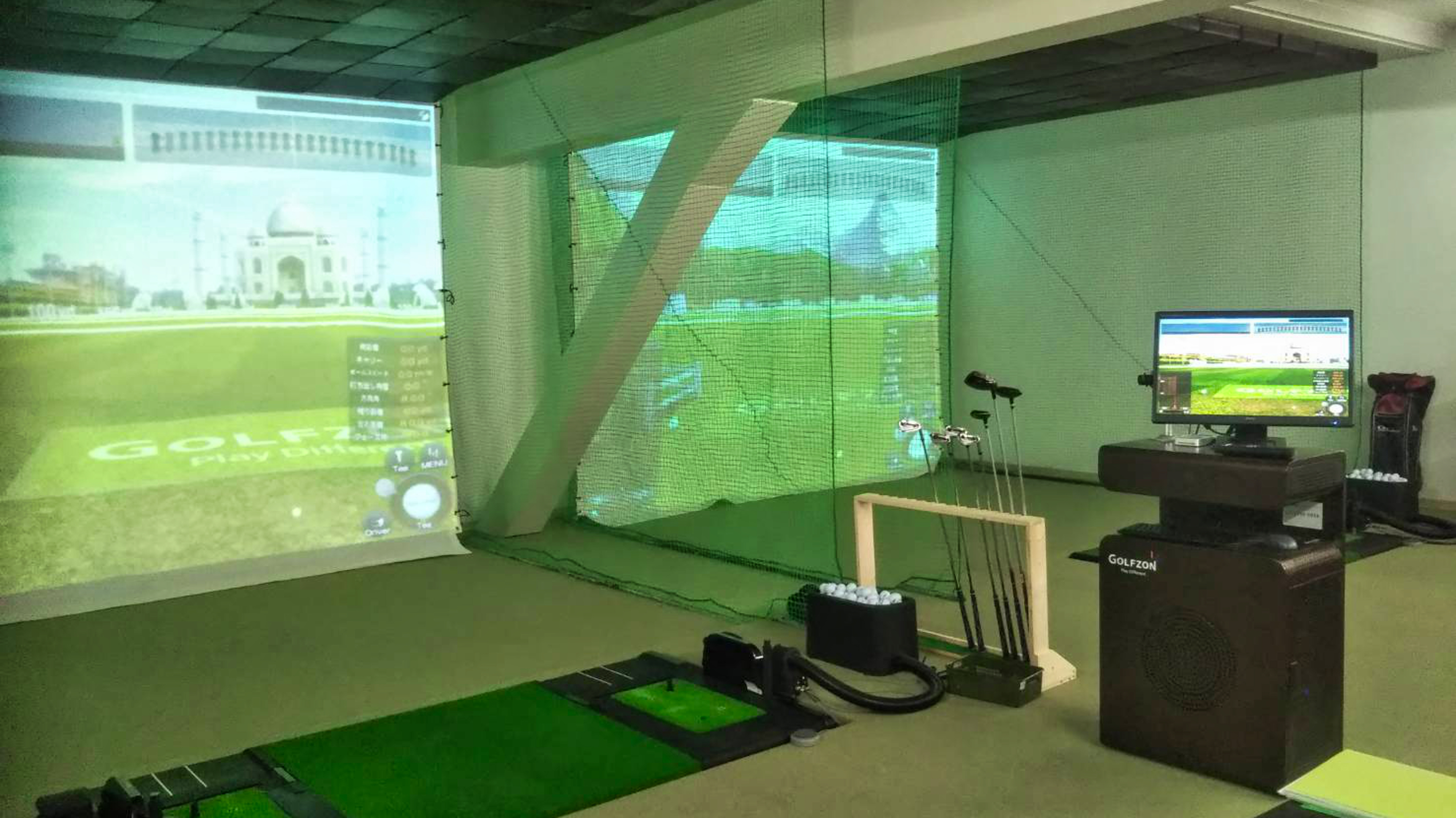 【ゴルフ場】シュミレーションゴルフ