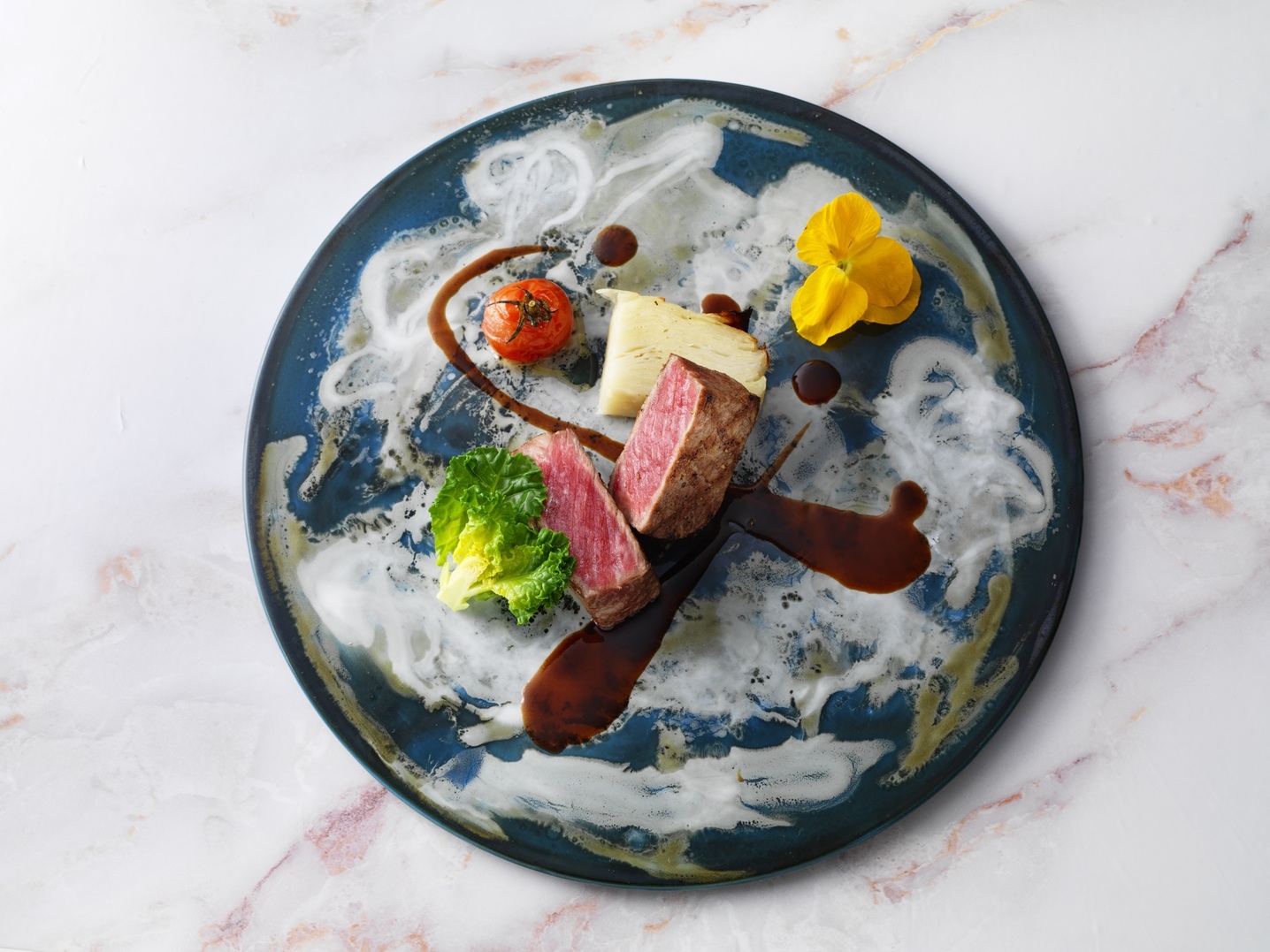 【３名様以上】旬の味覚と極上温泉を堪能する１泊２食付きプラン　※和室・和洋室限定