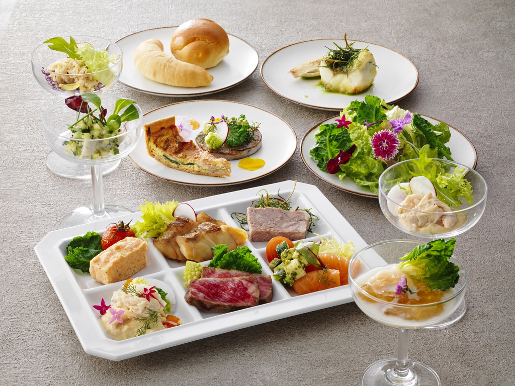 【３名様以上】旬の味覚と極上温泉を堪能する１泊２食付きプラン　※和室・和洋室限定