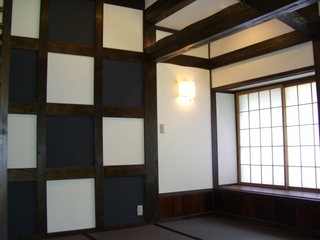 新しくリニューアルされた和モダンな客室