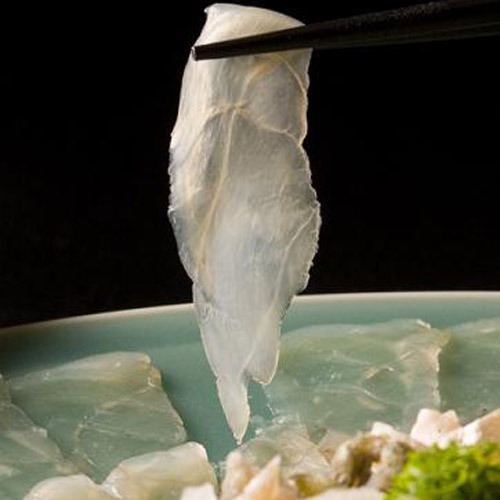 【大好評】【日帰り入浴無料】『ふぐ満腹御膳』を味わう！　