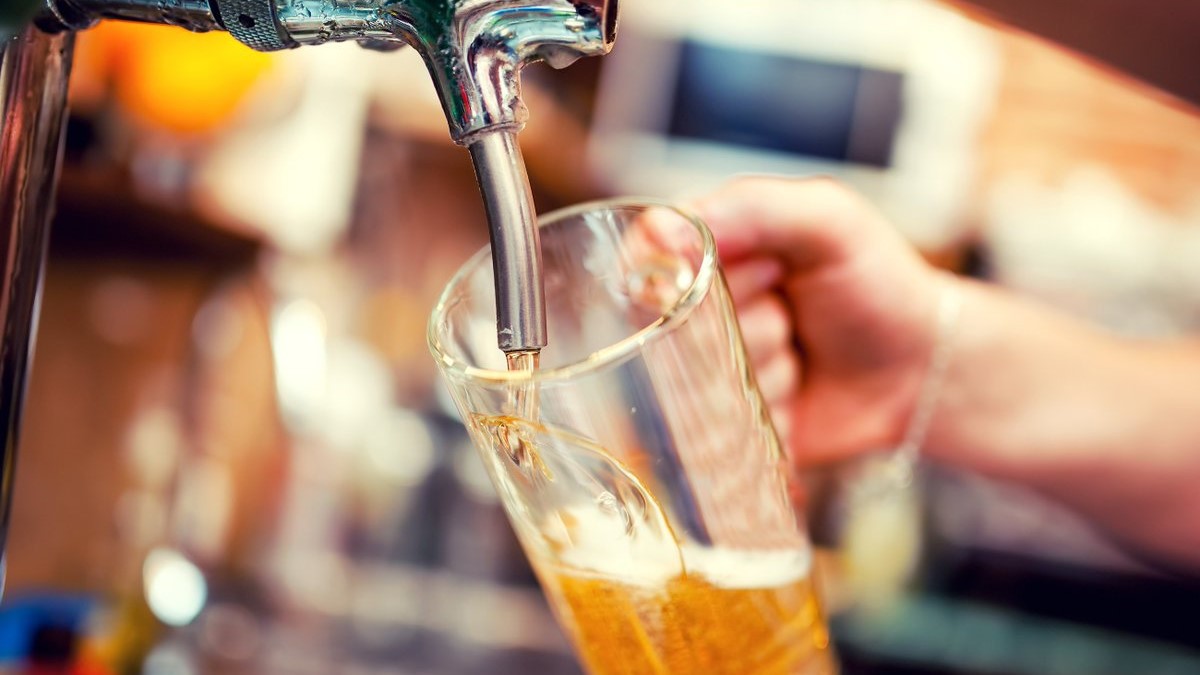【リピーター様に人気◎】≪ビアサーバー5L付≫気の合う仲間と◎キィ〜ンと冷えた生ビールで乾杯♪