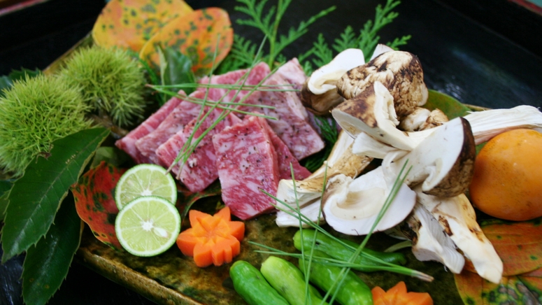 【秋季限定】秋の味覚「松茸」香りに食欲をそそられる秋色満載会席