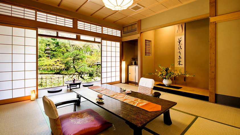 【鶴の間-TSURU-】“優美で閑静” 自然の秀麗な姿を望める客室