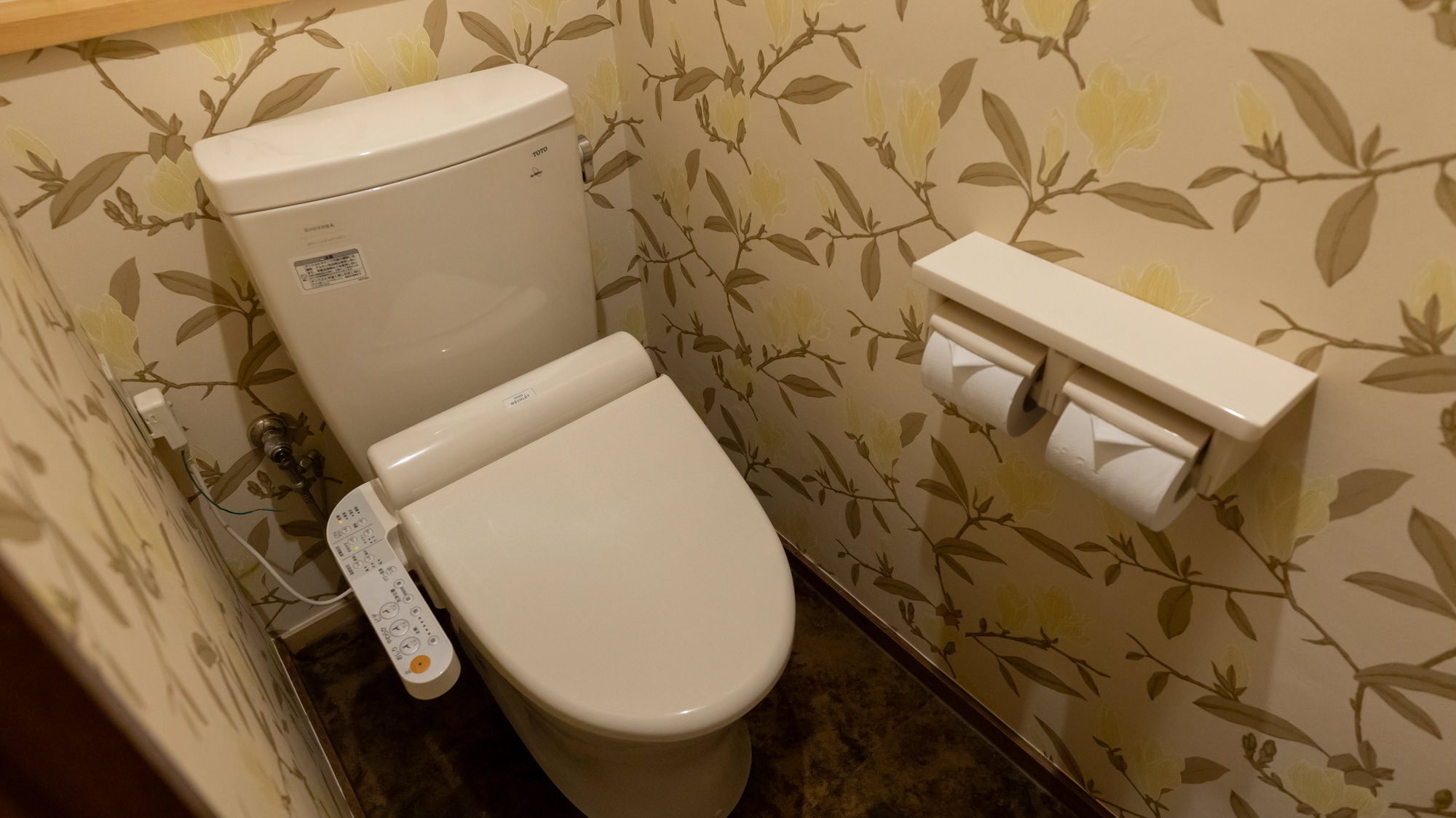 【禁煙】本館　和室8畳　バス無し・トイレ付き・洗面付