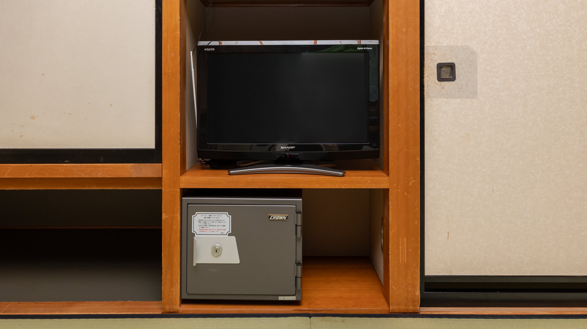 【禁煙】東館　庭園眺望　和室10畳　バス・トイレ・洗面付