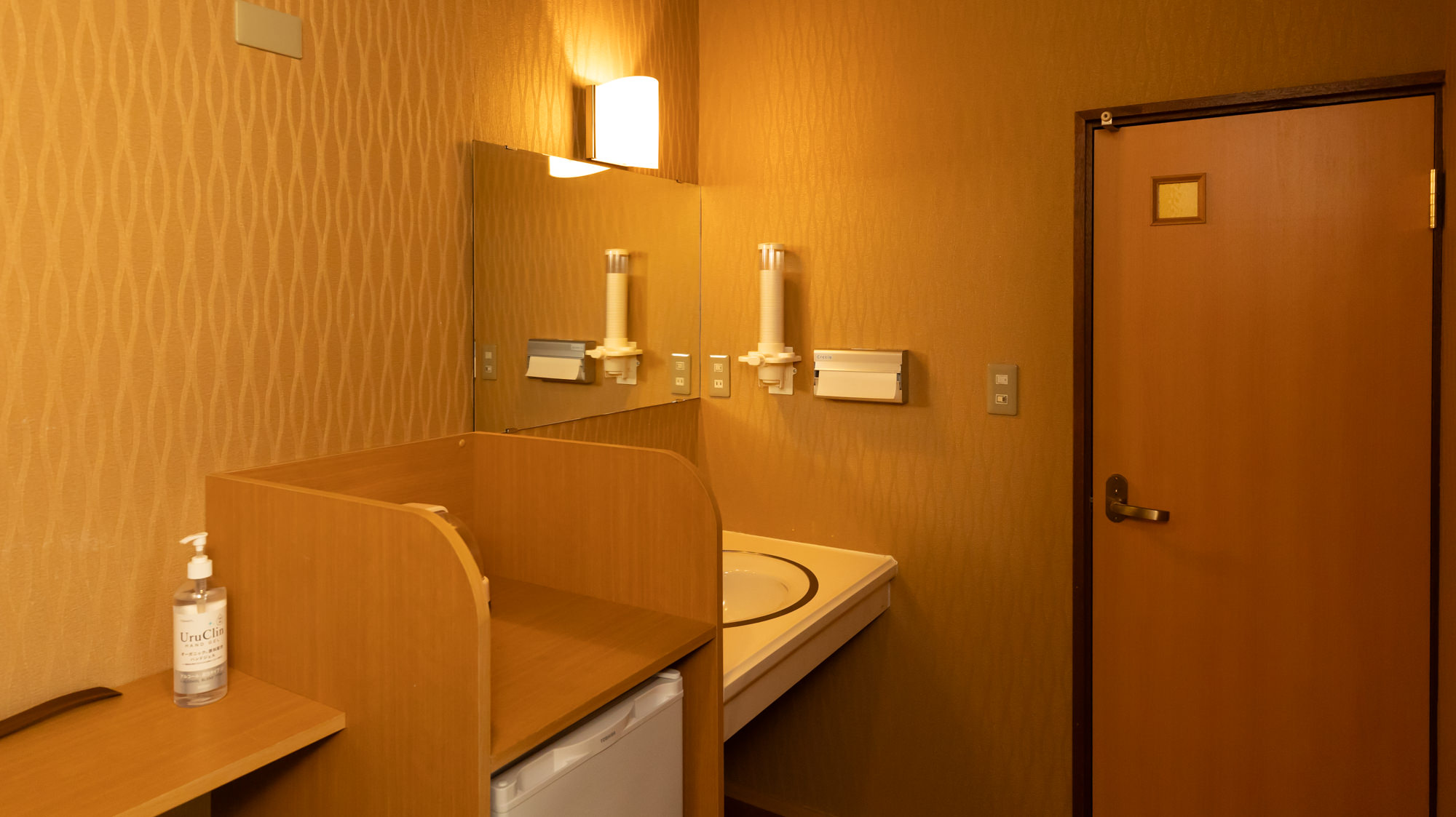 【禁煙】本館　和室8畳　バス無し・トイレ付き・洗面付