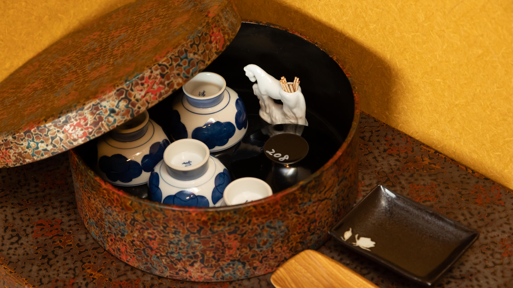 【禁煙】本館　和室8畳　バス無し・トイレ付き・洗面付