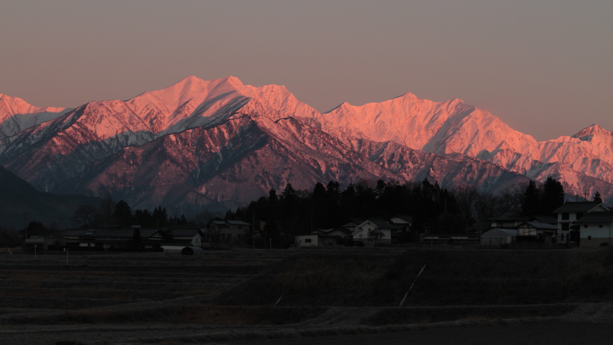 【夕食付き】のんびり朝寝坊派の朝食不要な方＆観光や登山など早めのご出発の方へ＜夕食のみ＞
