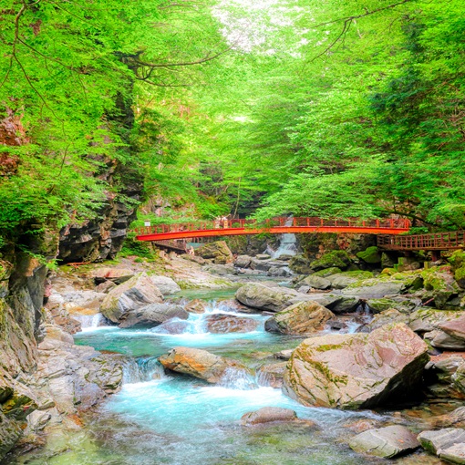 がんだて公園滝見遊歩道