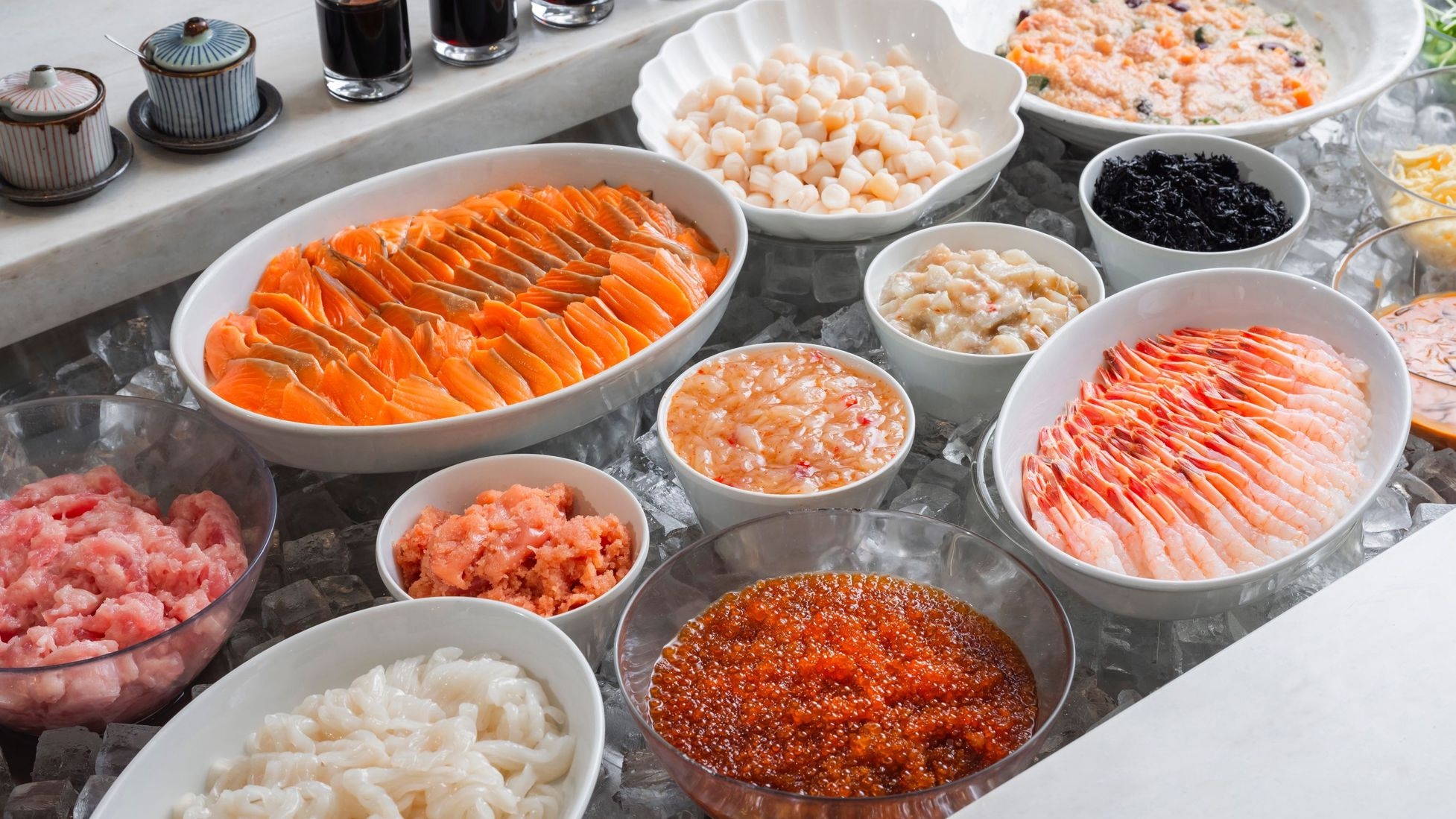 【年末年始2日間限定】スペシャルディナーブッフェをご堪能〜1泊2食付〜