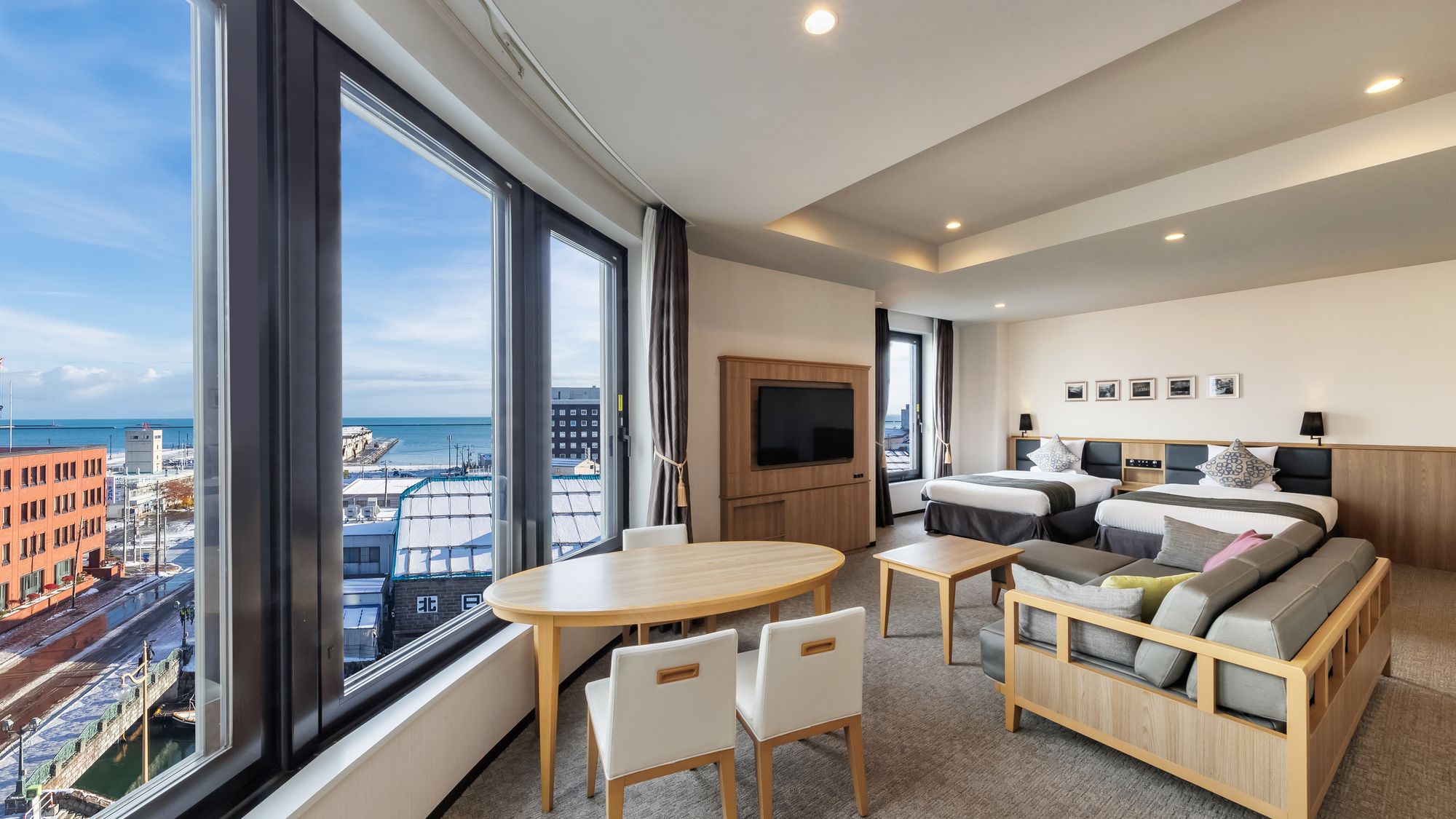 エグゼクティブリバーツイン。小樽運河に面した特別室です。ハネムーンや記念日にオススメです。