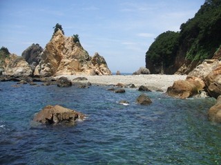 波勝崎野猿公園
