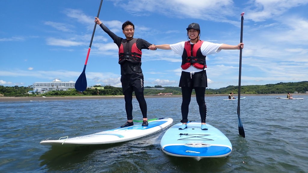 【サップ体験プラン】夏だ！海だ！絶景ビーチで海上散歩♪ 地産旬彩バイキングと天然温泉を満喫＜２食付＞