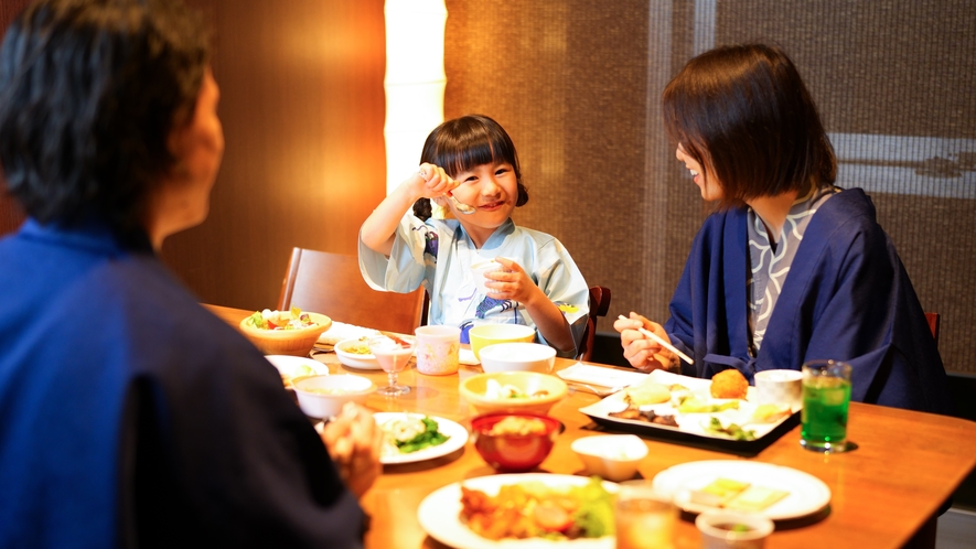 【夕食】キッズメニューにお子様も大喜び♪