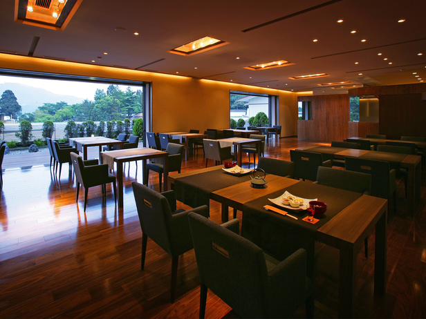 蔵王連峰を一望するビューバスと山形を味わう『翠葉亭』スタンダードプラン