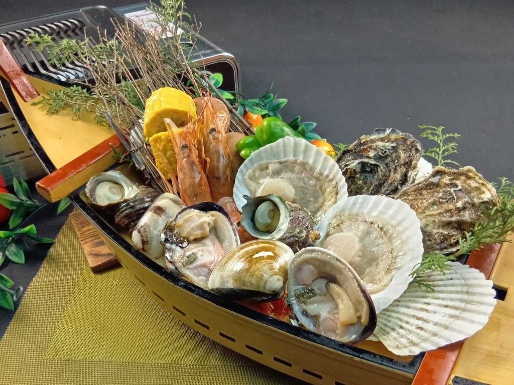 日帰り夕食【期間限定★感謝祭】西浦御膳orひきずり御膳《室内で浜焼きバーベキューも大人気》