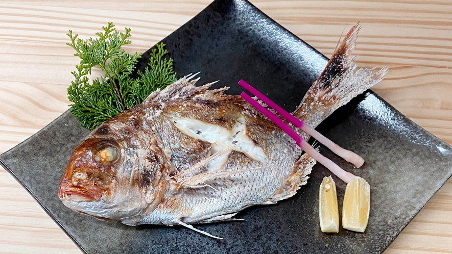 ・【料理一例】シンプルな塩焼きで魚そのものの旨味が感じられます