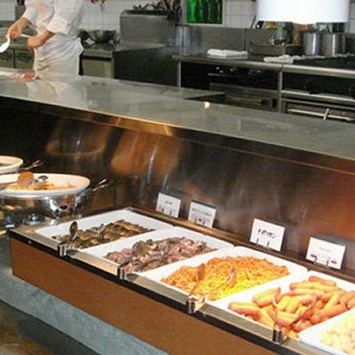 【リニューアル/すき焼き会席】★9月〜3月限定★当館人気！とろける旨み♪牛ロースと地元産野菜たっぷり