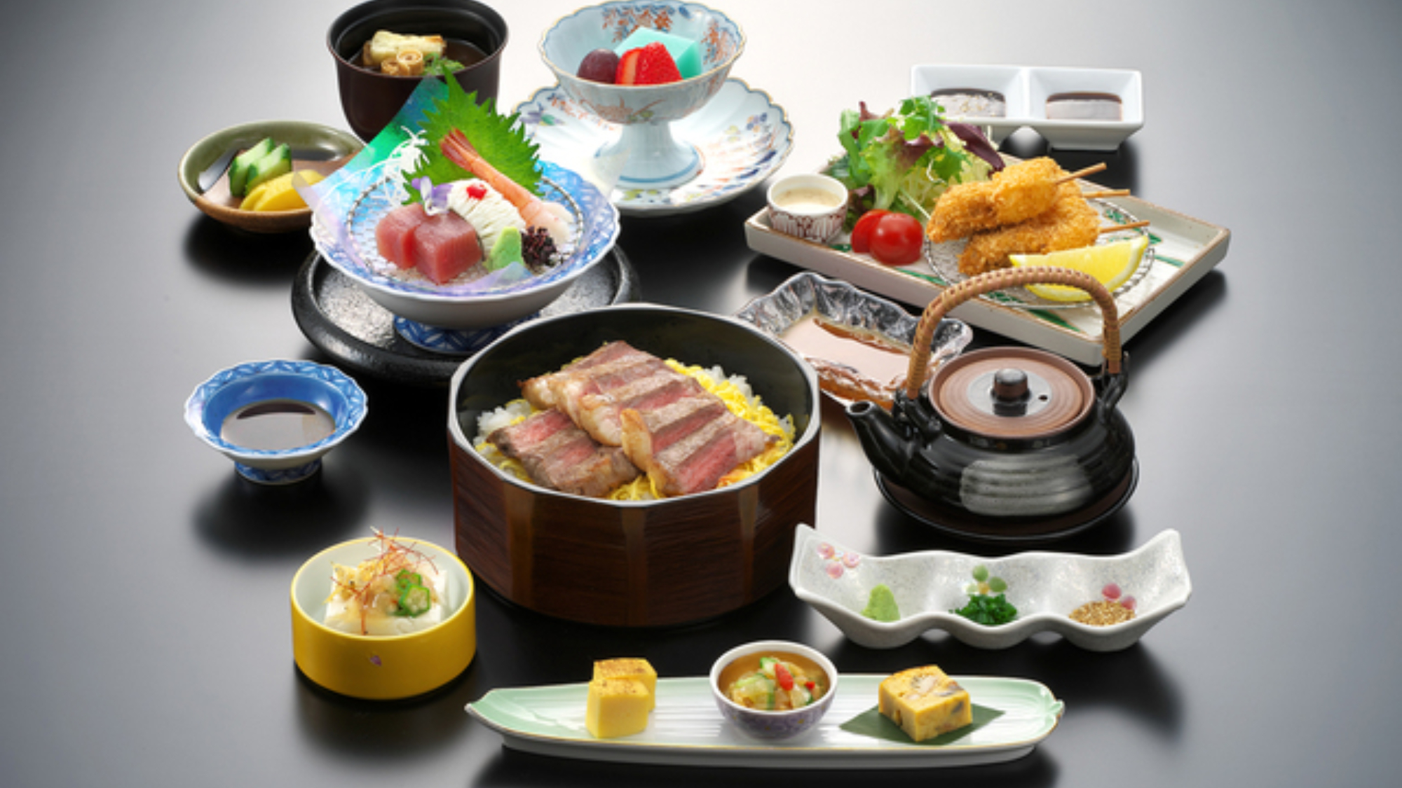 赤羽根ロコビーフひつまぶし全体