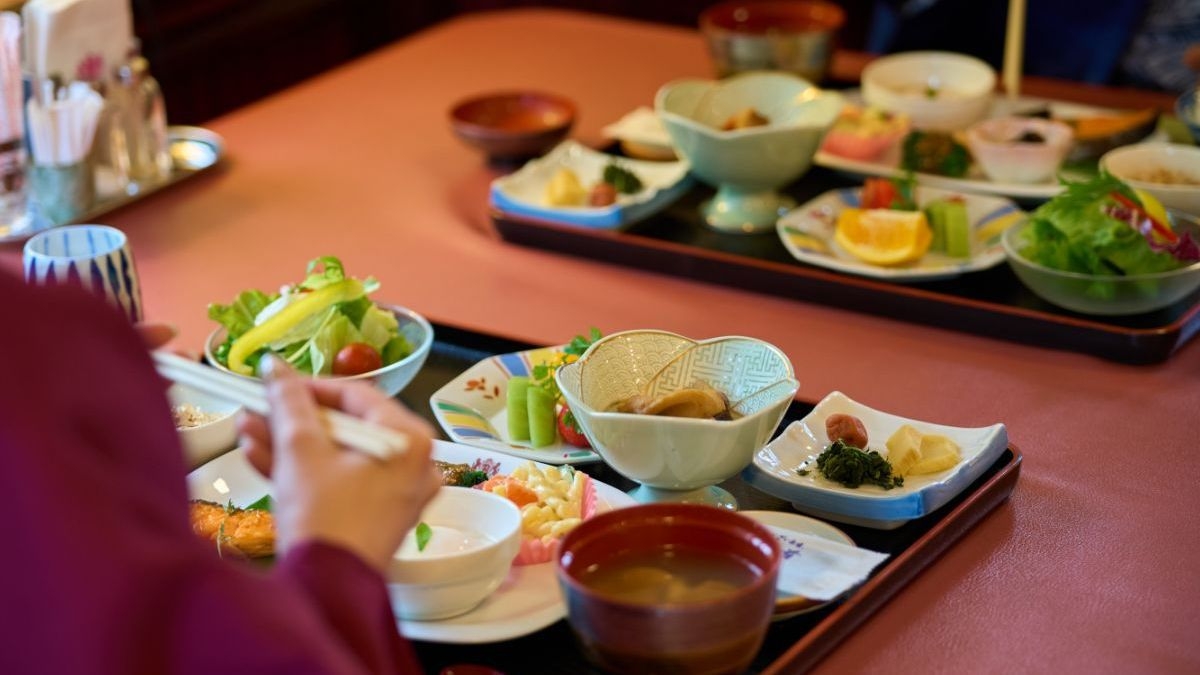 【6・7月限定／朝食付】　旅の朝を満喫   選べる朝ごはん♪　◆デラックスタイプ除く【均一料金】◆