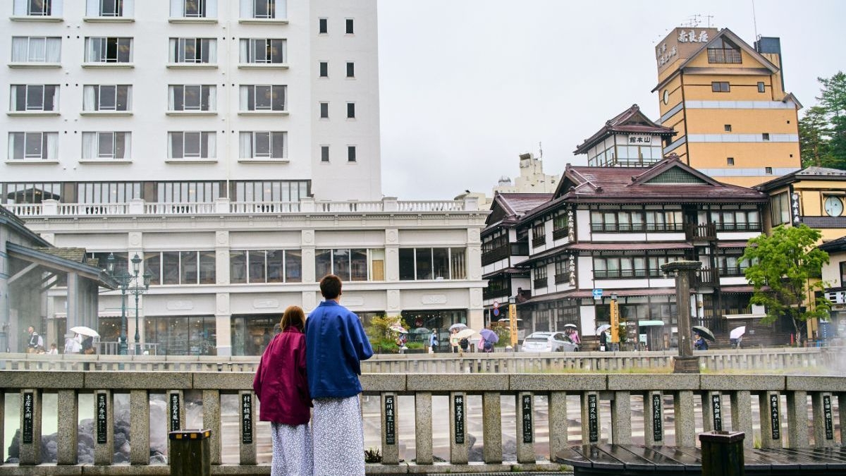 【スタンダード】湯めぐりの拠点におすすめ！緑に囲まれた客室と温泉でゆったり癒しのステイ＜素泊り＞