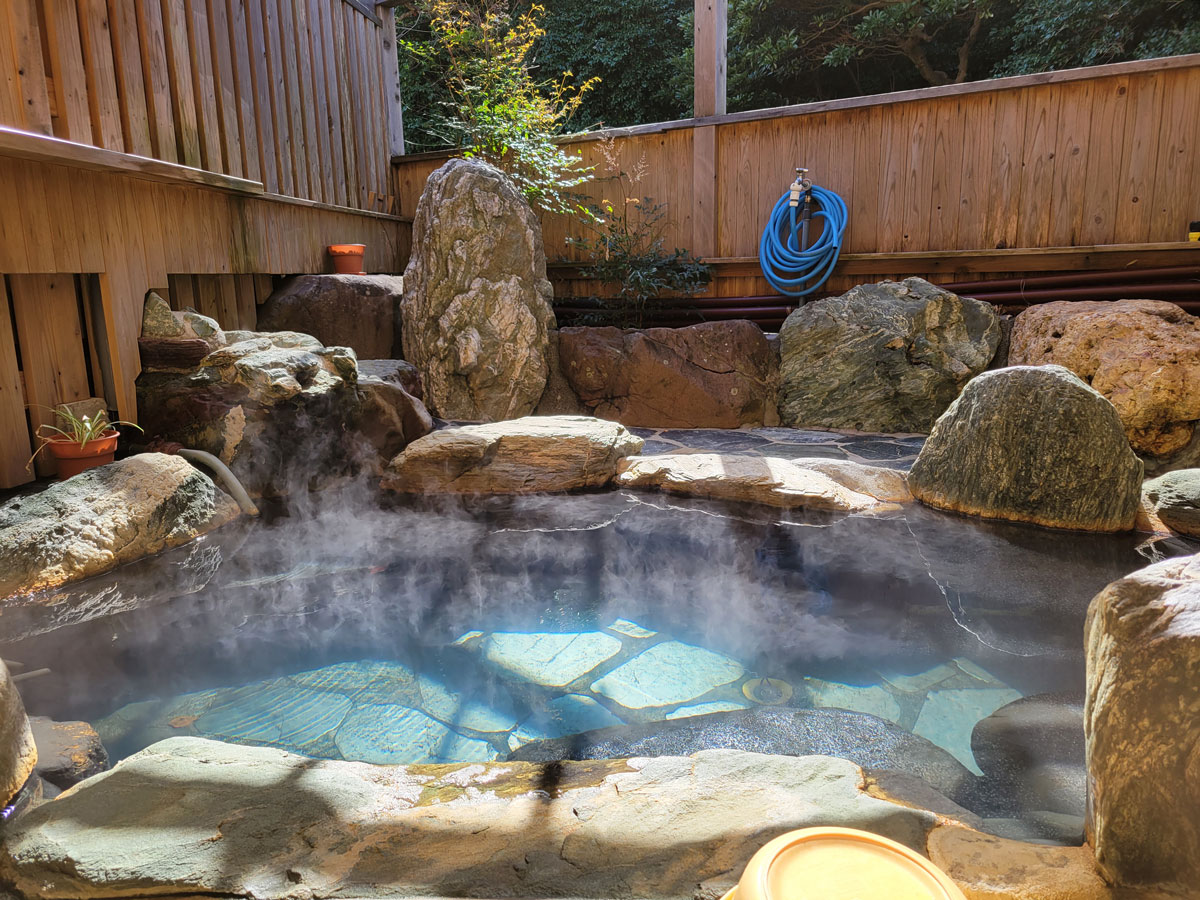 天然温泉・露天風呂 例3