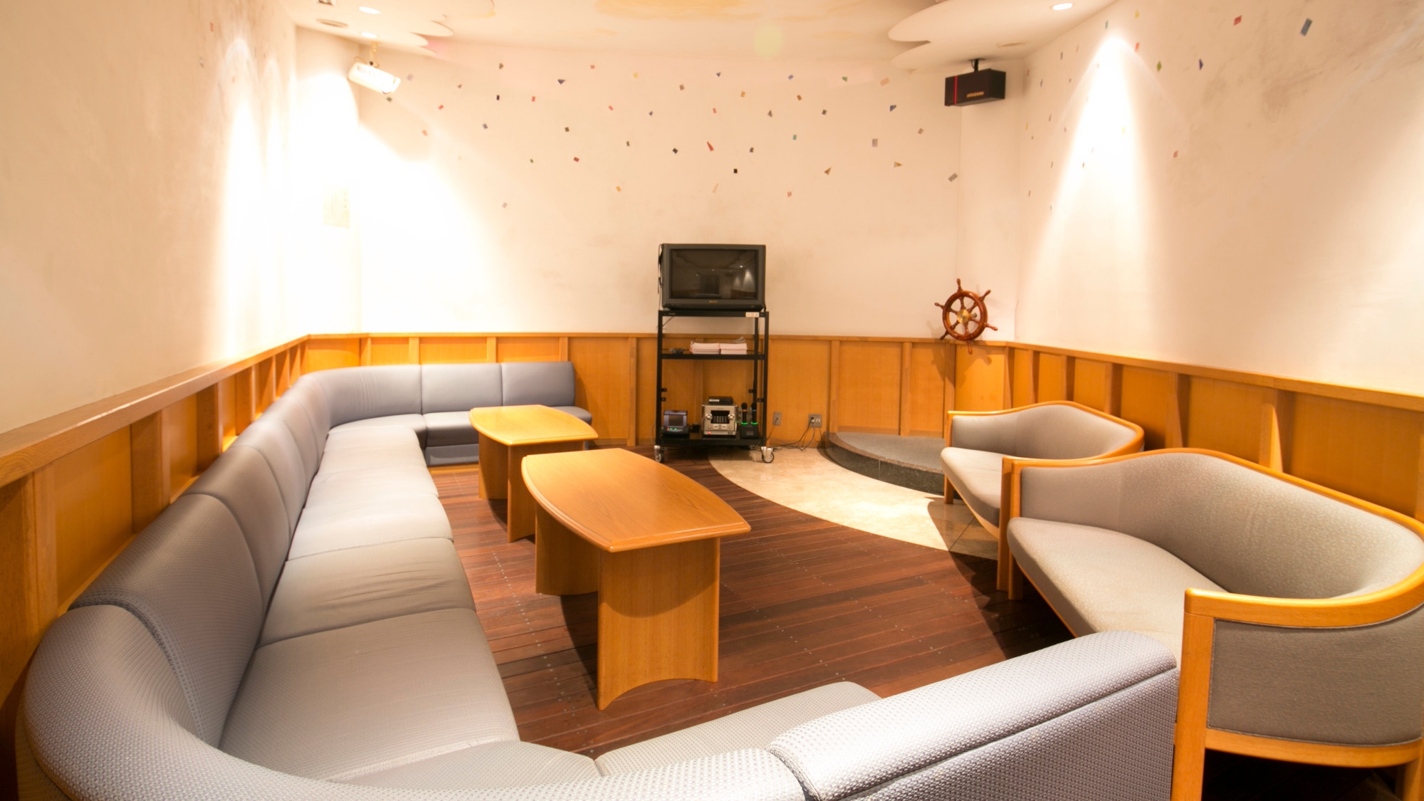 【卒業旅行★ファミリー限定】家族団らん♪記念写真＆お祝い特典付＜1泊２食／流星の膳＞