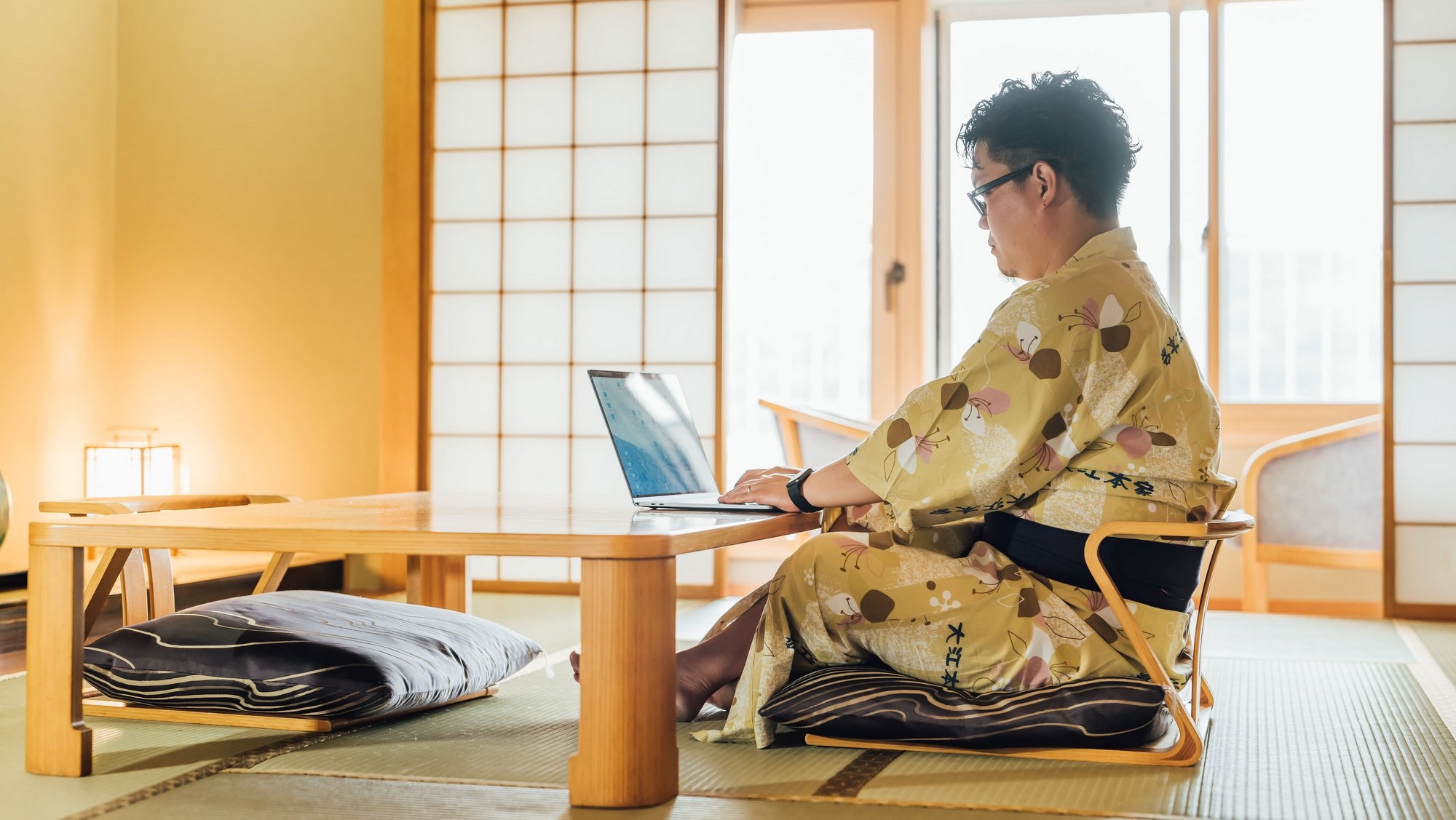 【お得なショートステイ☆】観光にもシングル旅にも！一泊朝食（夕食なし）
