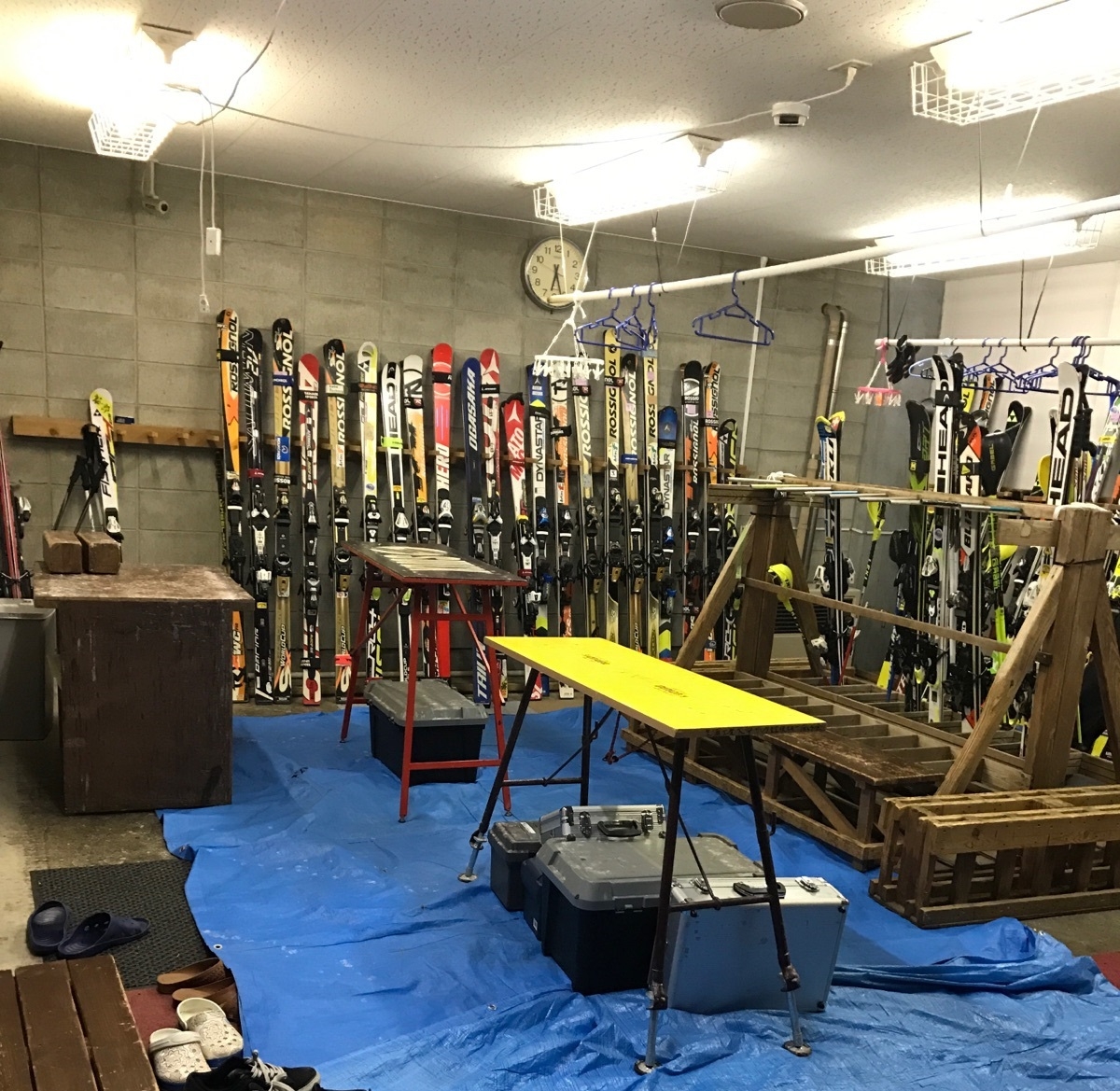 【素泊まり】よませ温泉☆よませスキー場ゲレンデ３０m☆玄関前無料駐車場☆リフト割引券☆WiFi完備♪