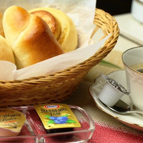 朝食_手づくりパン