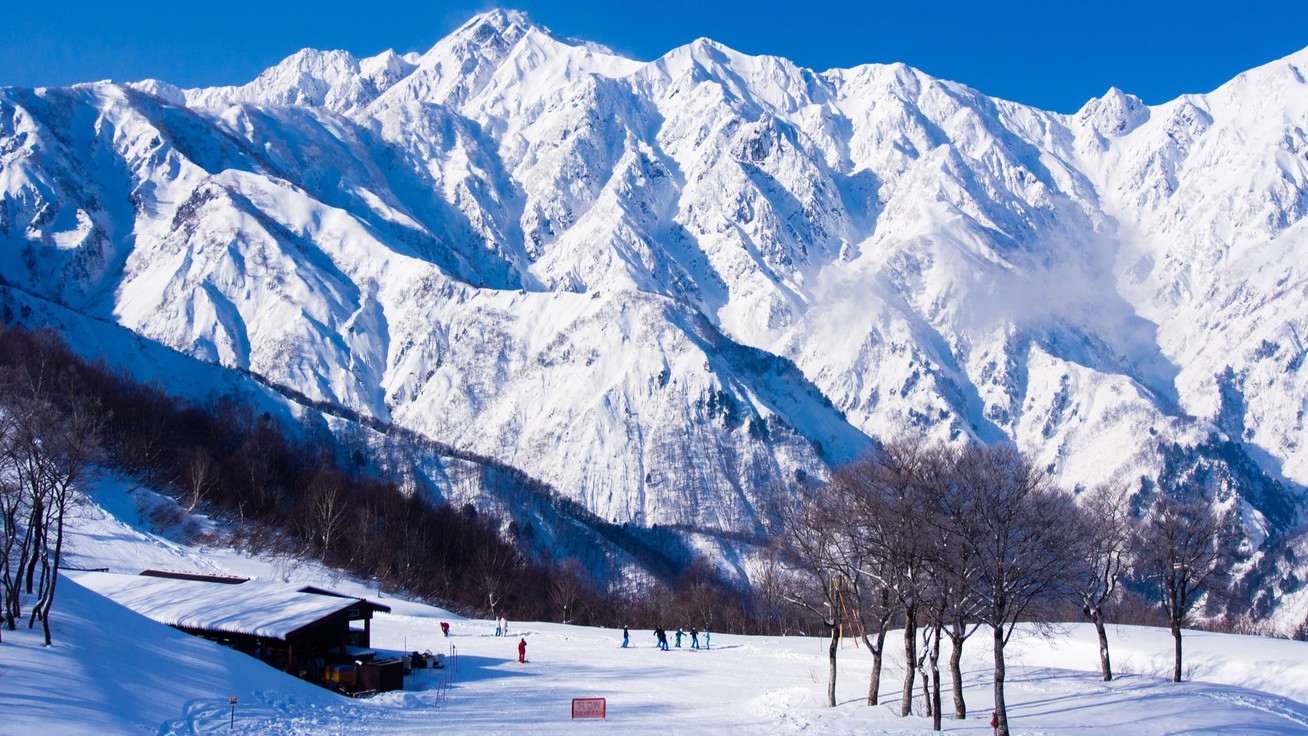 【冬｜連泊×朝食付】レンタルスキー＆ボード＆ウエア割引特典付／五竜スキー場750m