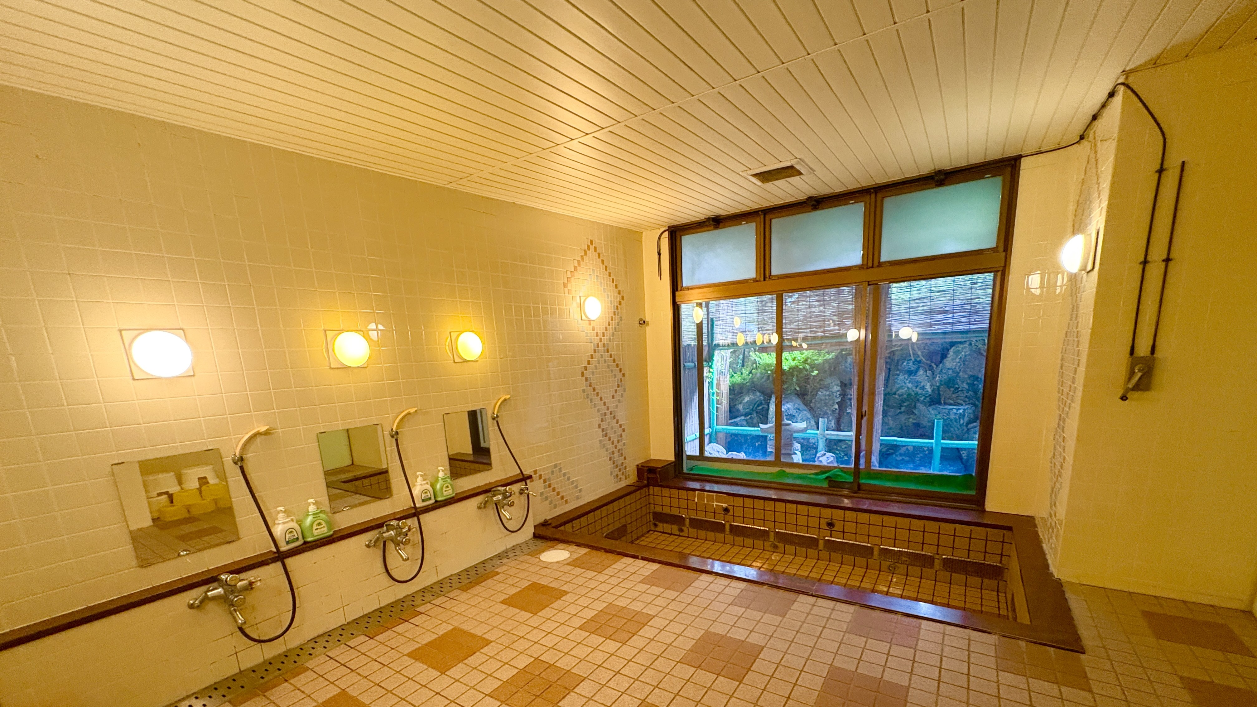 大浴場　（女湯）