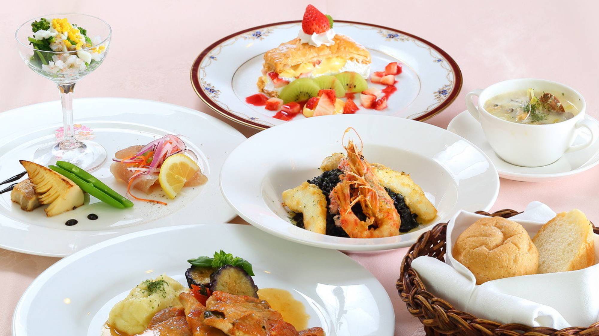 【楽天月末セール】南国リゾートで自由気ままに滞在♪ホテルシェフ自慢の夕食付（夕朝食付）