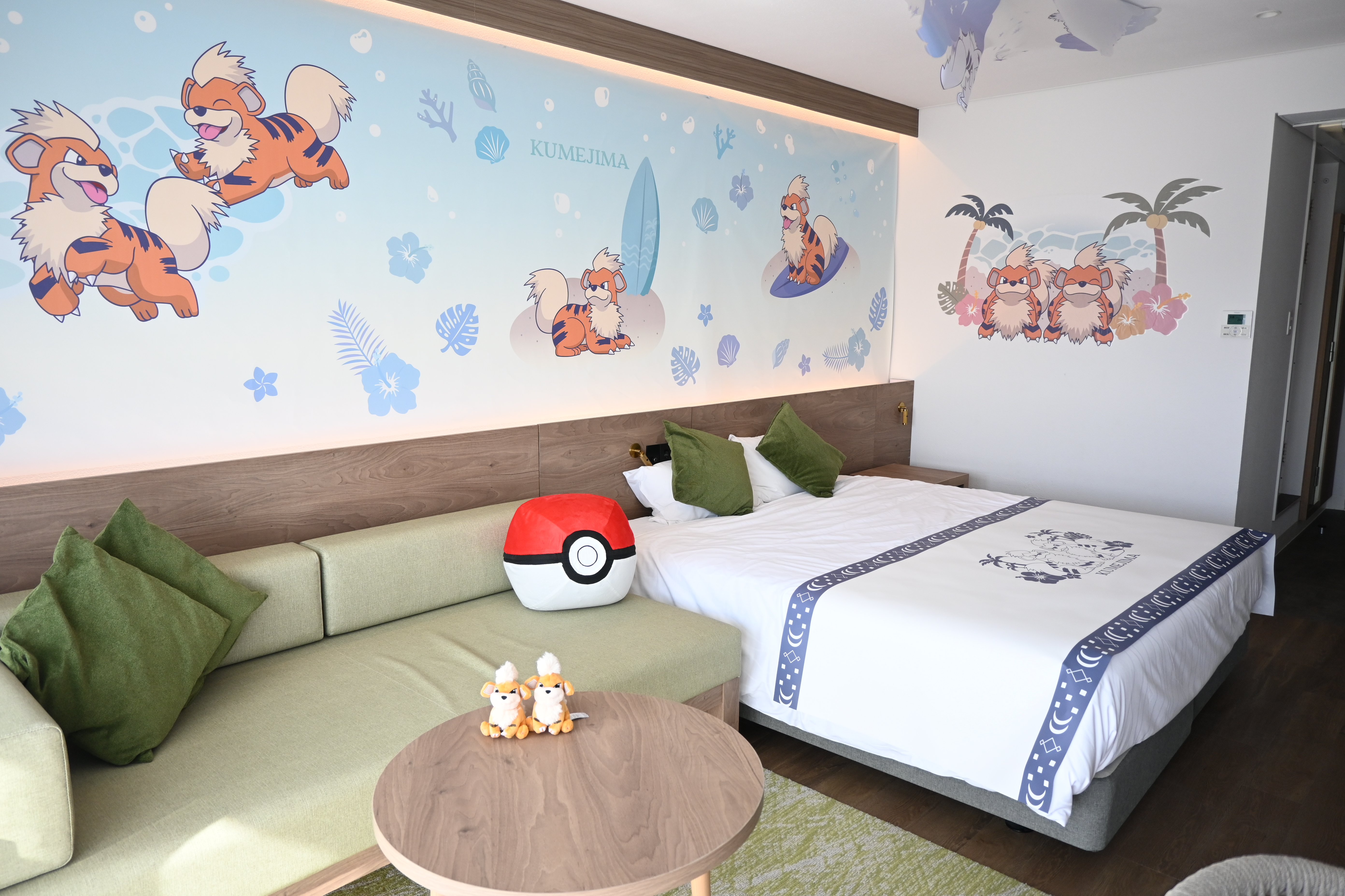 ポケモン「ガーディコラボルーム」デラックスキング