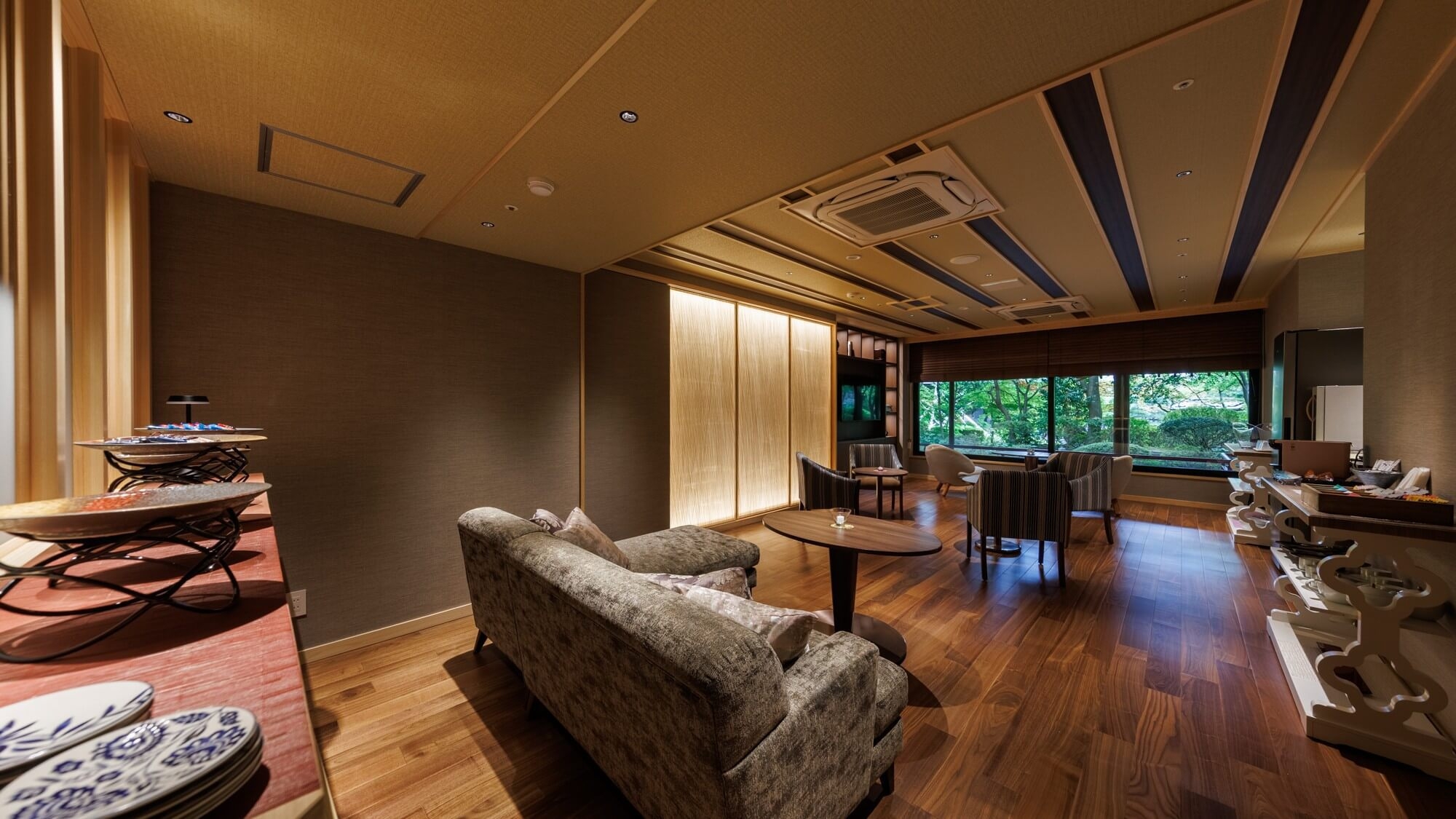 【リニューアルオープン特価｜素泊り】プレミアムステイ静龍！専用ラウンジ・露天風呂の特別フロア