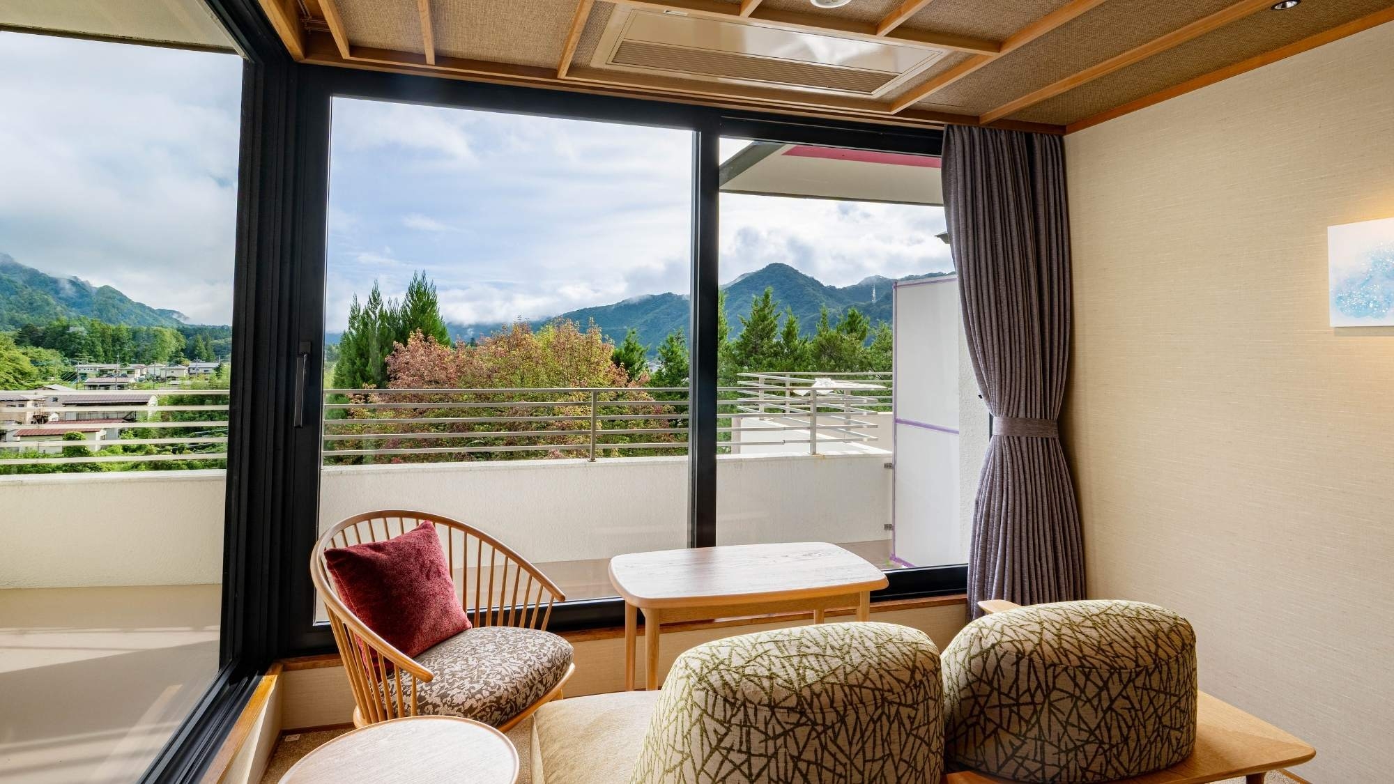 【リニューアルオープン特価｜素泊り】プレミアムステイ静龍！専用ラウンジ・露天風呂の特別フロア