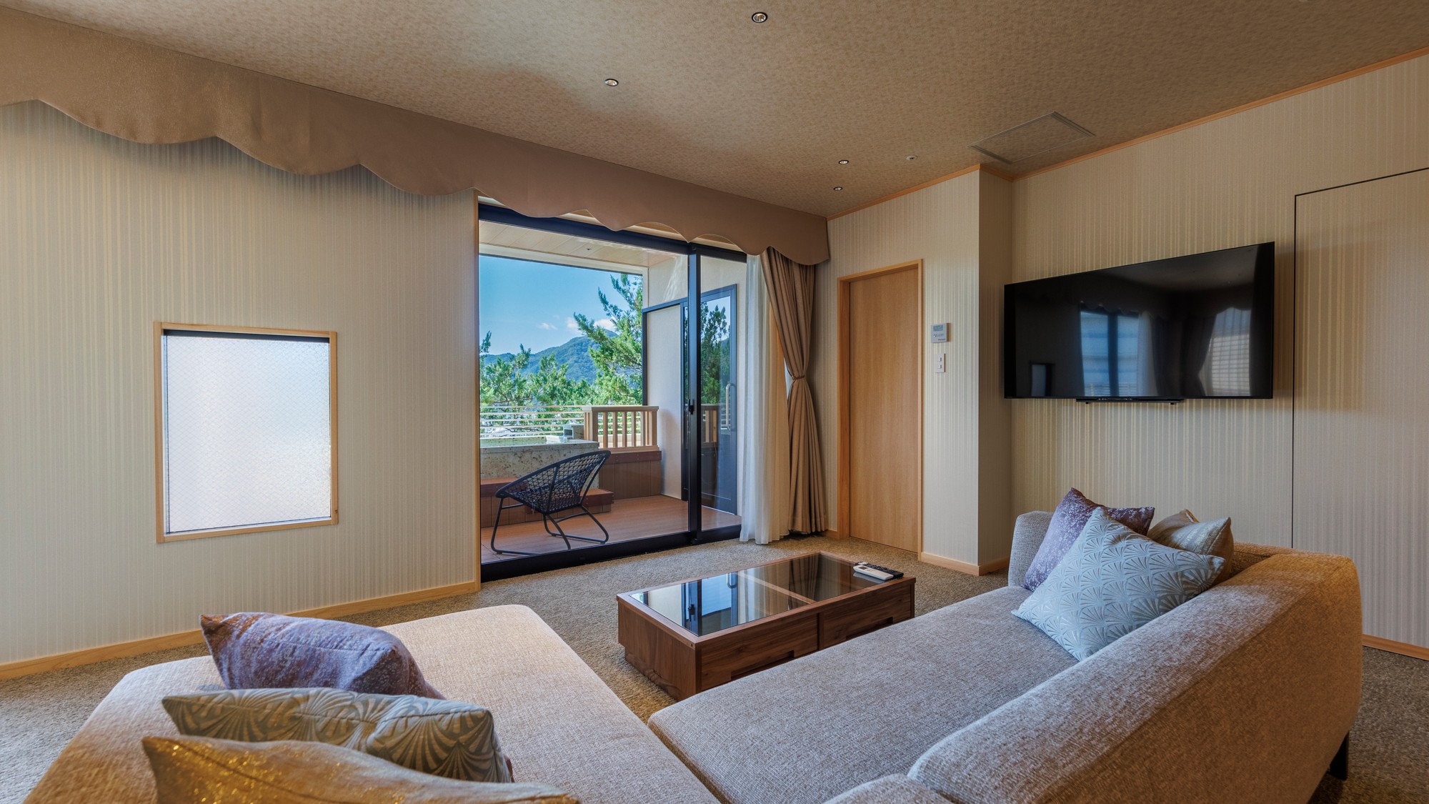 【静龍｜露天風呂付スイート翠嶺】こころ、深呼吸をコンセプトにした癒しの空間で日常を忘れるひとときを