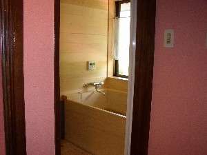 ヒノキ風呂付ダブル