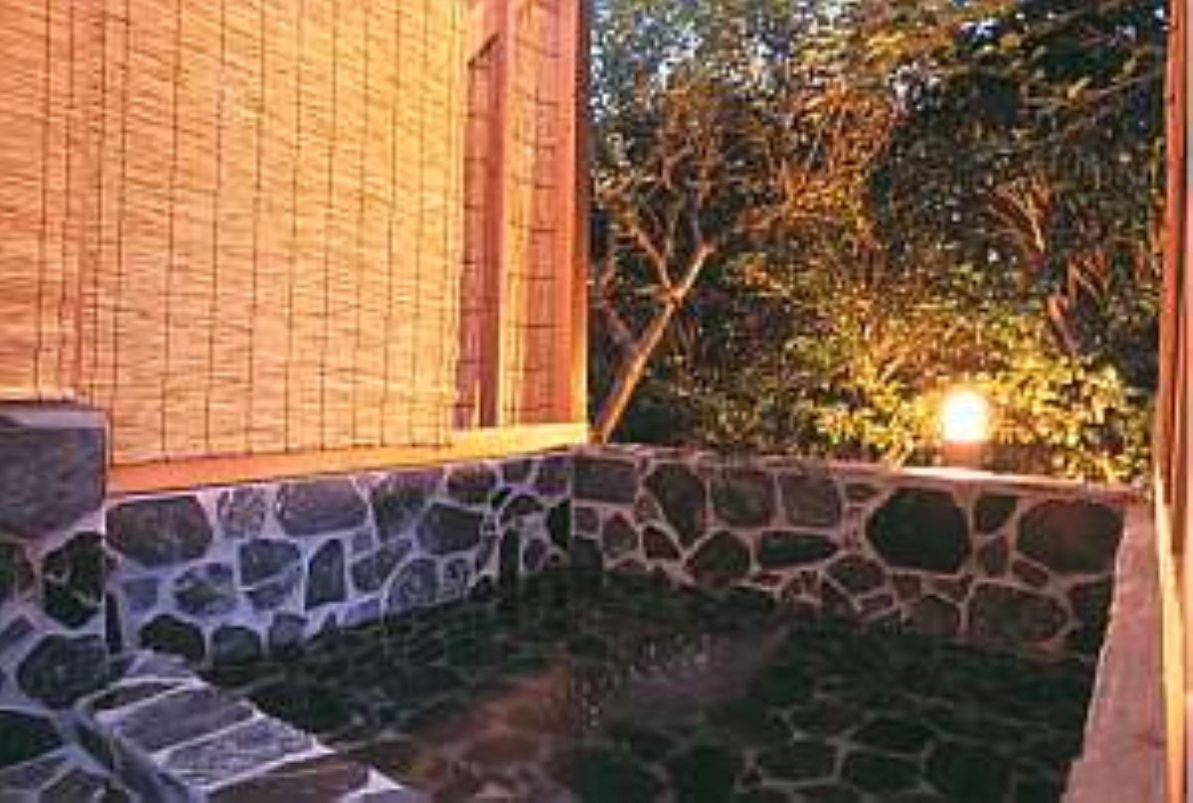 貸切自由の露天風呂