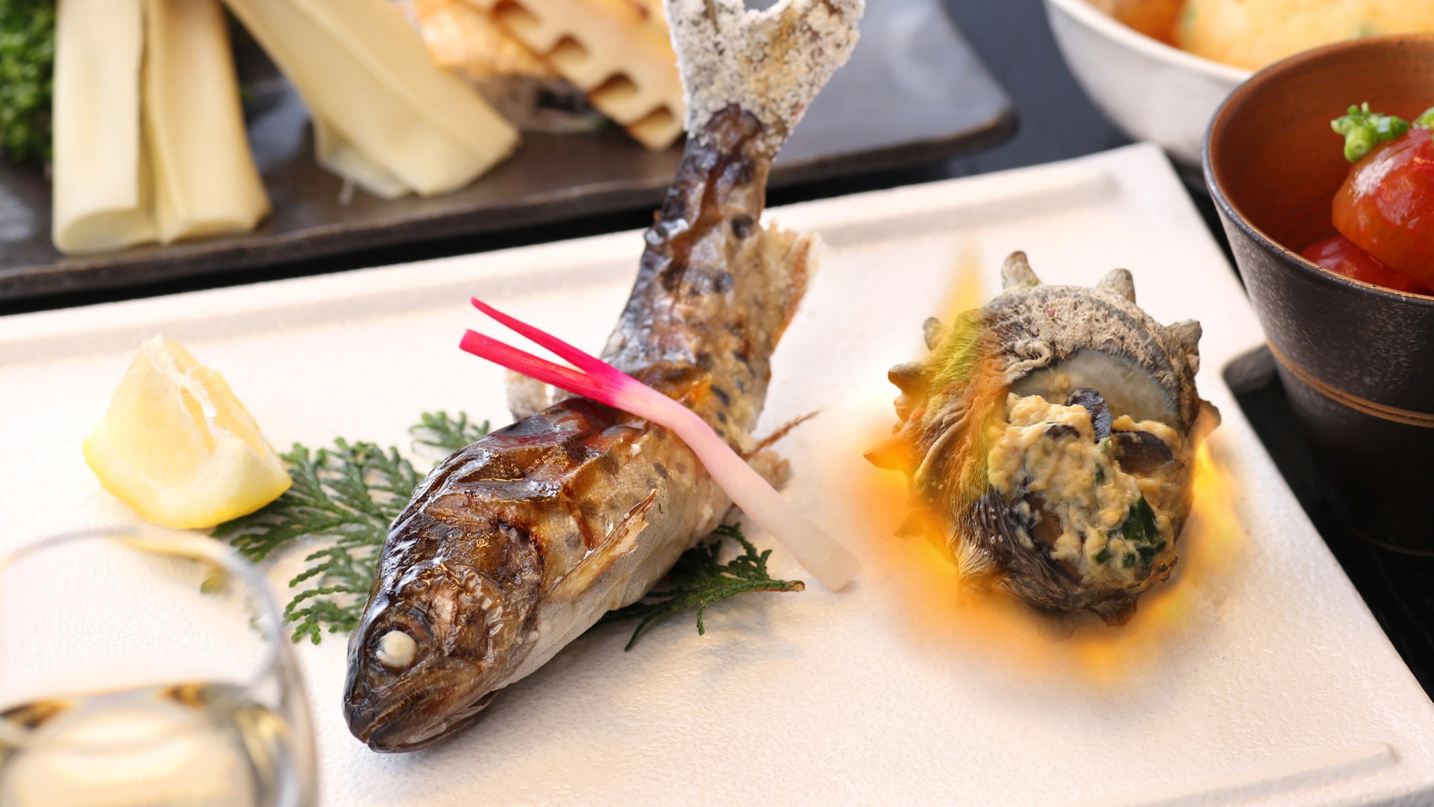 【料理長自慢の夕食満喫プラン】露天風呂付客室＆個室食で、グレードアップした創作会席料理を…