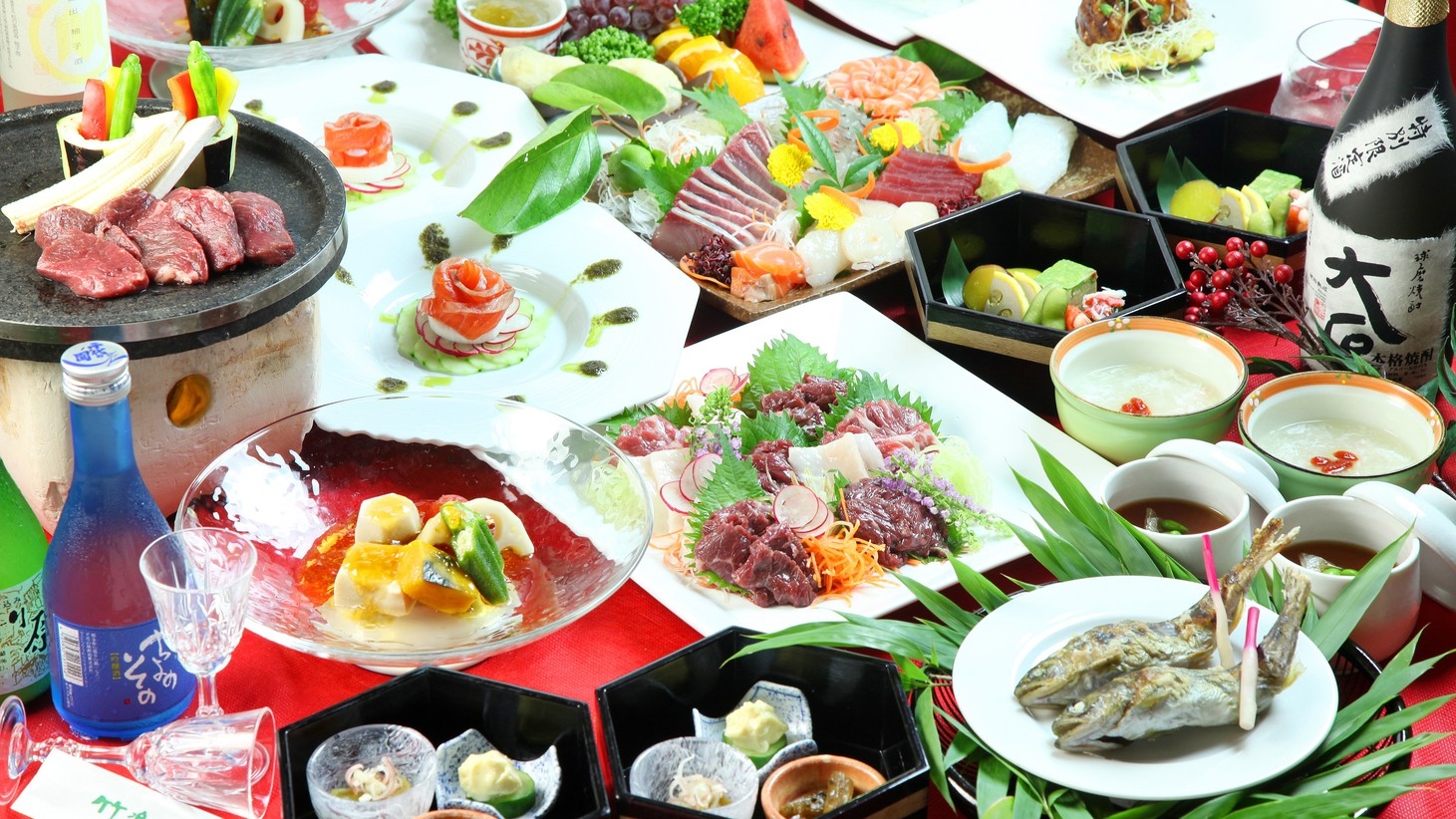 【料理長自慢の夕食満喫プラン】露天風呂付客室＆個室食で、グレードアップした創作会席料理を…