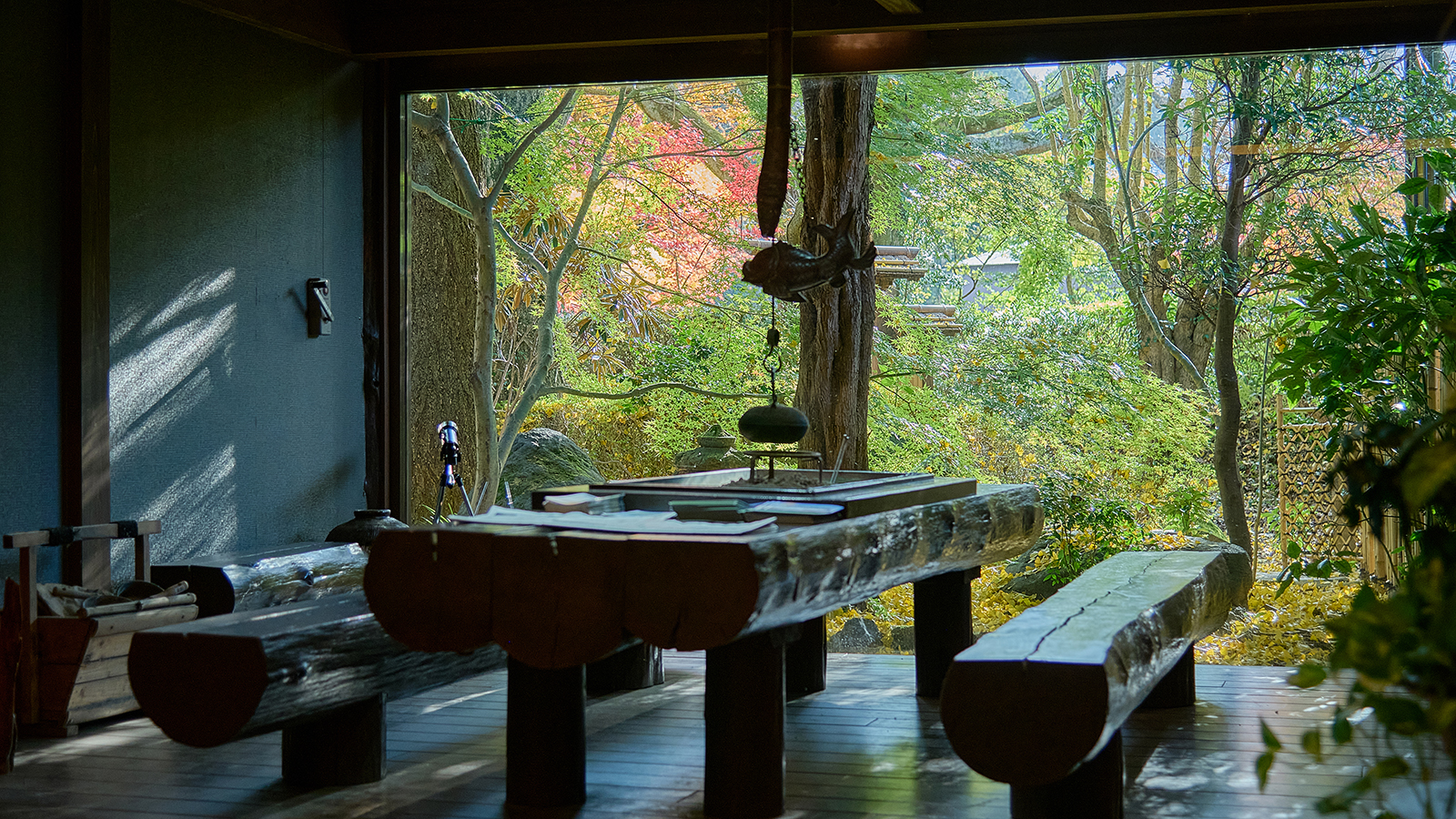 ロビー・フロント