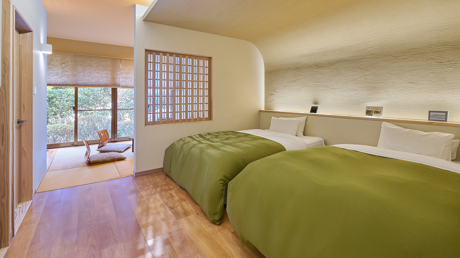 【和洋室】ツイン(16畳)シャワーブース＋露天風呂付・離れ